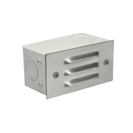 Corona Lighting 2.5W LED Step Light - 2700K - 240 Lumens - 12V - Silver