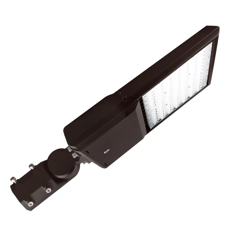 Area Light: Bolt-Line w/ Slip Fitter