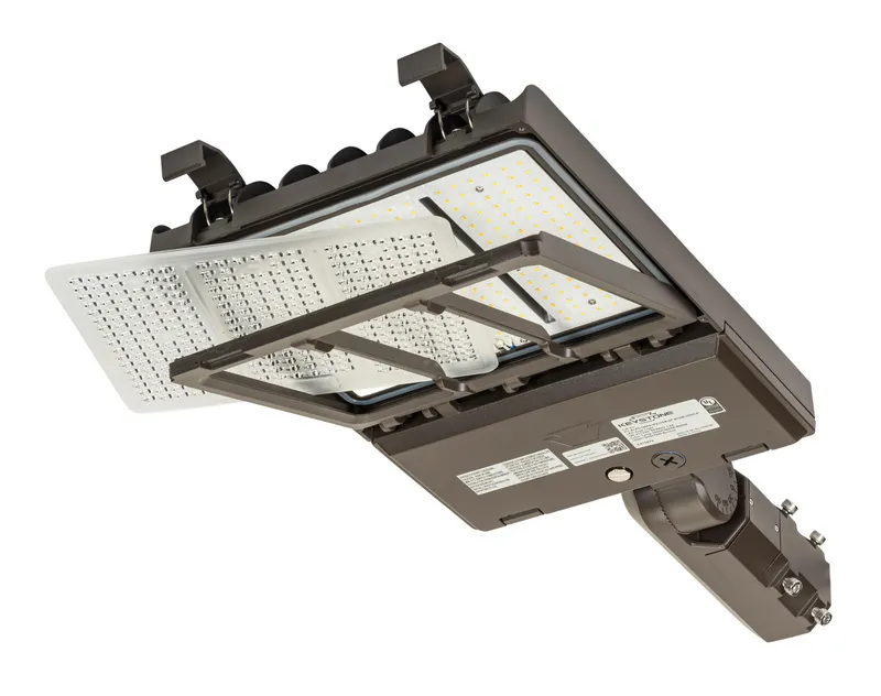 140W Power Select Color Select LED Area Light with NEMA Type 7-pin Twist Lock Receptacle + Shorting Cap. Series 2 Medium Housing. Optics Selectable B (Type III, IV, and V). Slip Fitter Mount. NEMA Type 3-pin Twist Lock Photocell. 120-277V Input. 0-10V Dim