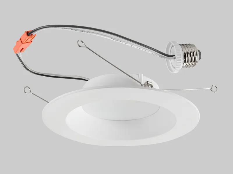 6in Circular LED Residential Retrofit | Plastic housing | 10W | 3000K | 80 CRI | 120V input | TRIAC dimming | Includes E26 adapter | Contractor Series | 2nd Generation