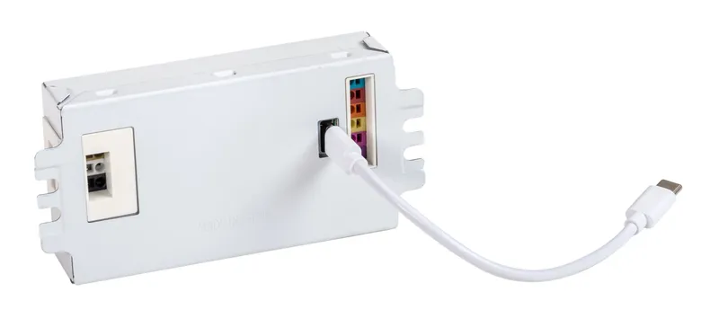 Programmable Constant Current LED Driver, 25W, 420-1250mA Output, 120-277V Input, 0-10V Dimming, Programmable via Smart Current software, Integrated USB-C Port
