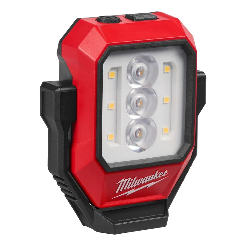 Milwaukee Rechargeable Pivoting Task Light with Spot Mode 600-Lumen USB-C Rechargeable