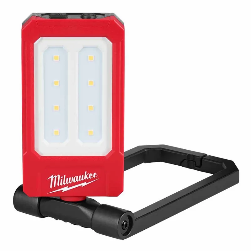 Milwaukee Milwaukee Rechargeable Low-Profile Magnetic Task Light