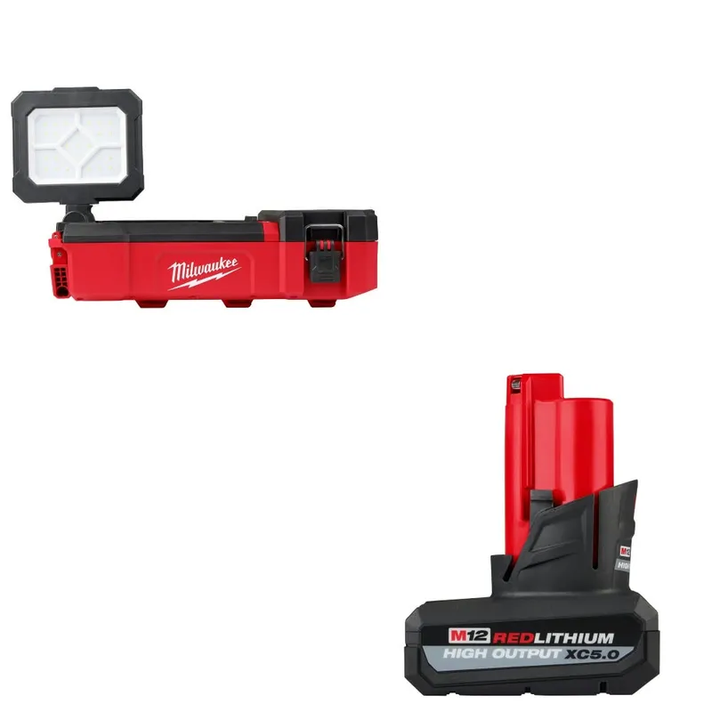 Milwaukee M12 PACKOUT Flood Light W/ 48-11-2450 M12 XC5.0 Battery Pack