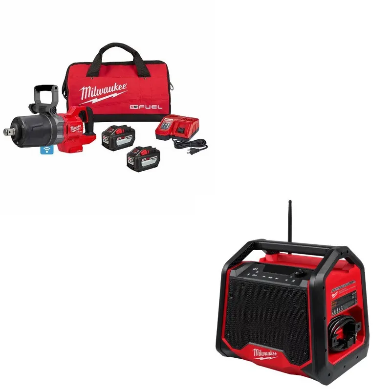 Milwaukee D-Handle Impact Wrench Kit W/ FREE Jobsite Radio Charger