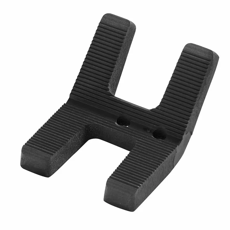 Milwaukee PVC Coated Pipe Jaw for 6" Leveling Tripod Chain Vise