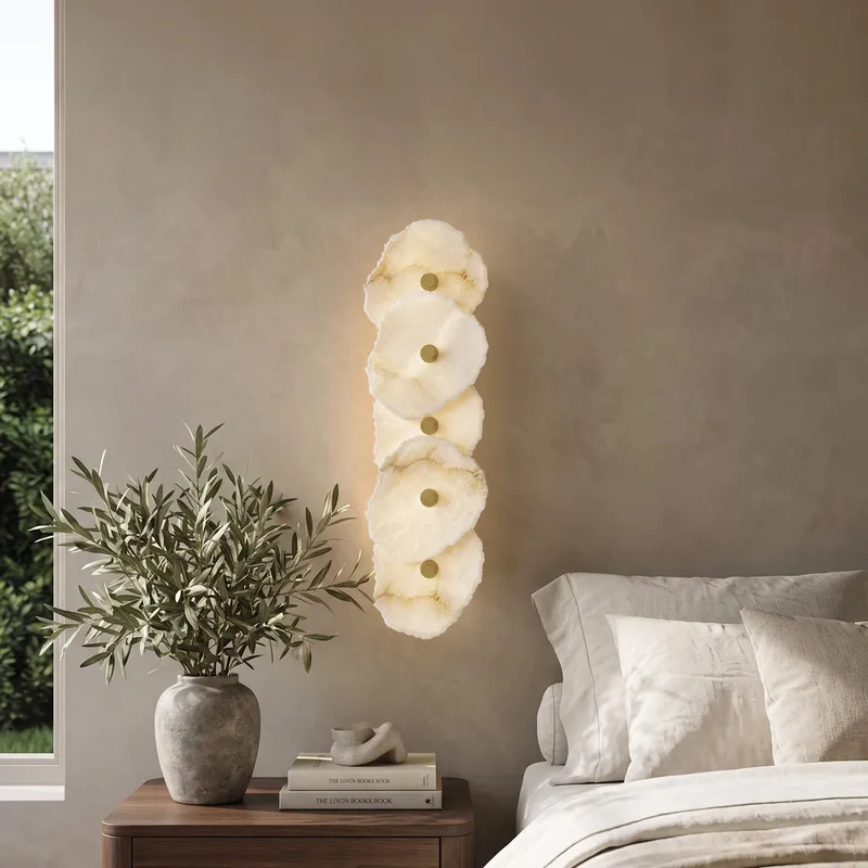 MOD Lighting Alba Sconce — Warm White (3000K) / 23"